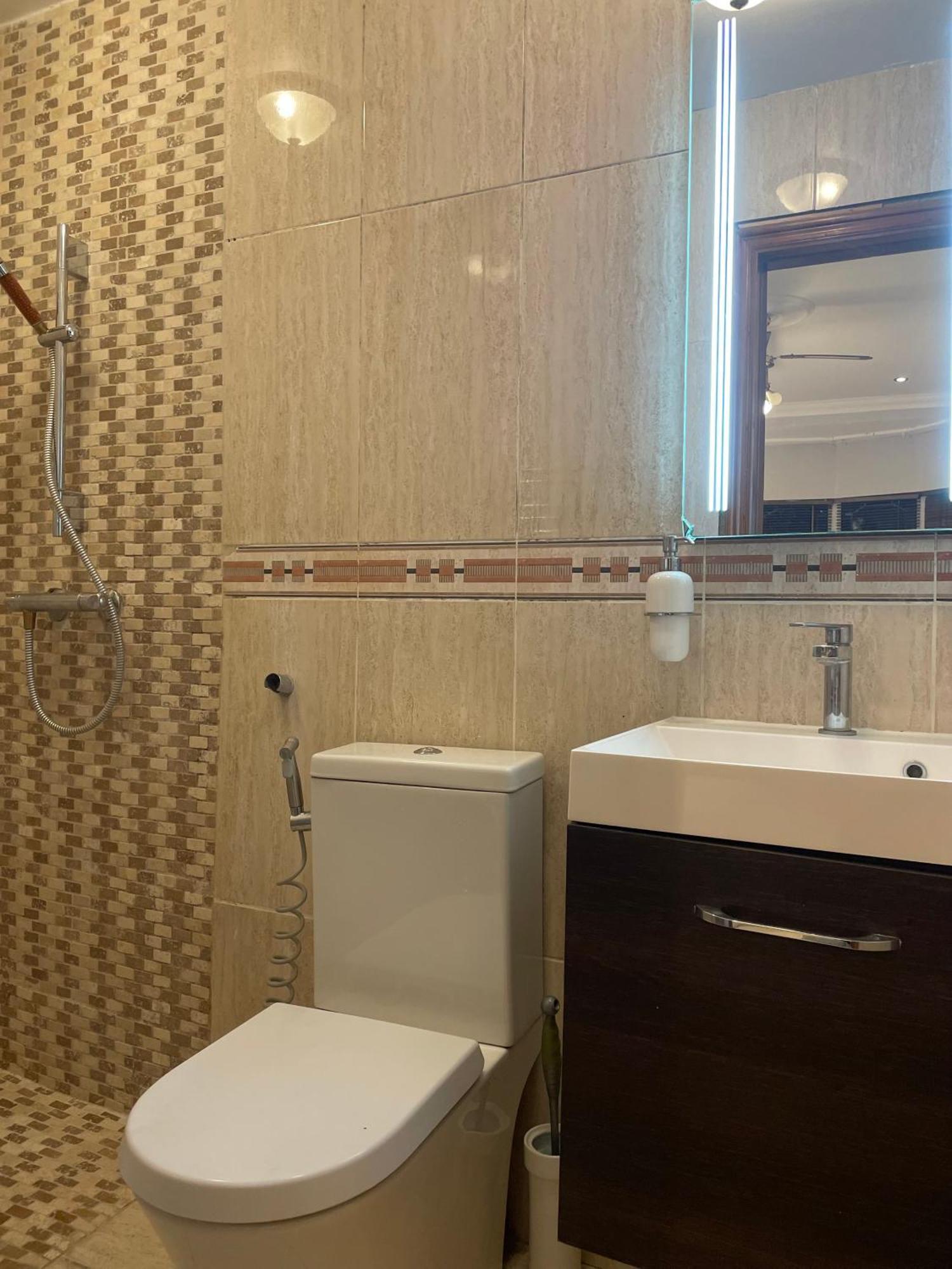 North London Studio Apartment ภายนอก รูปภาพ