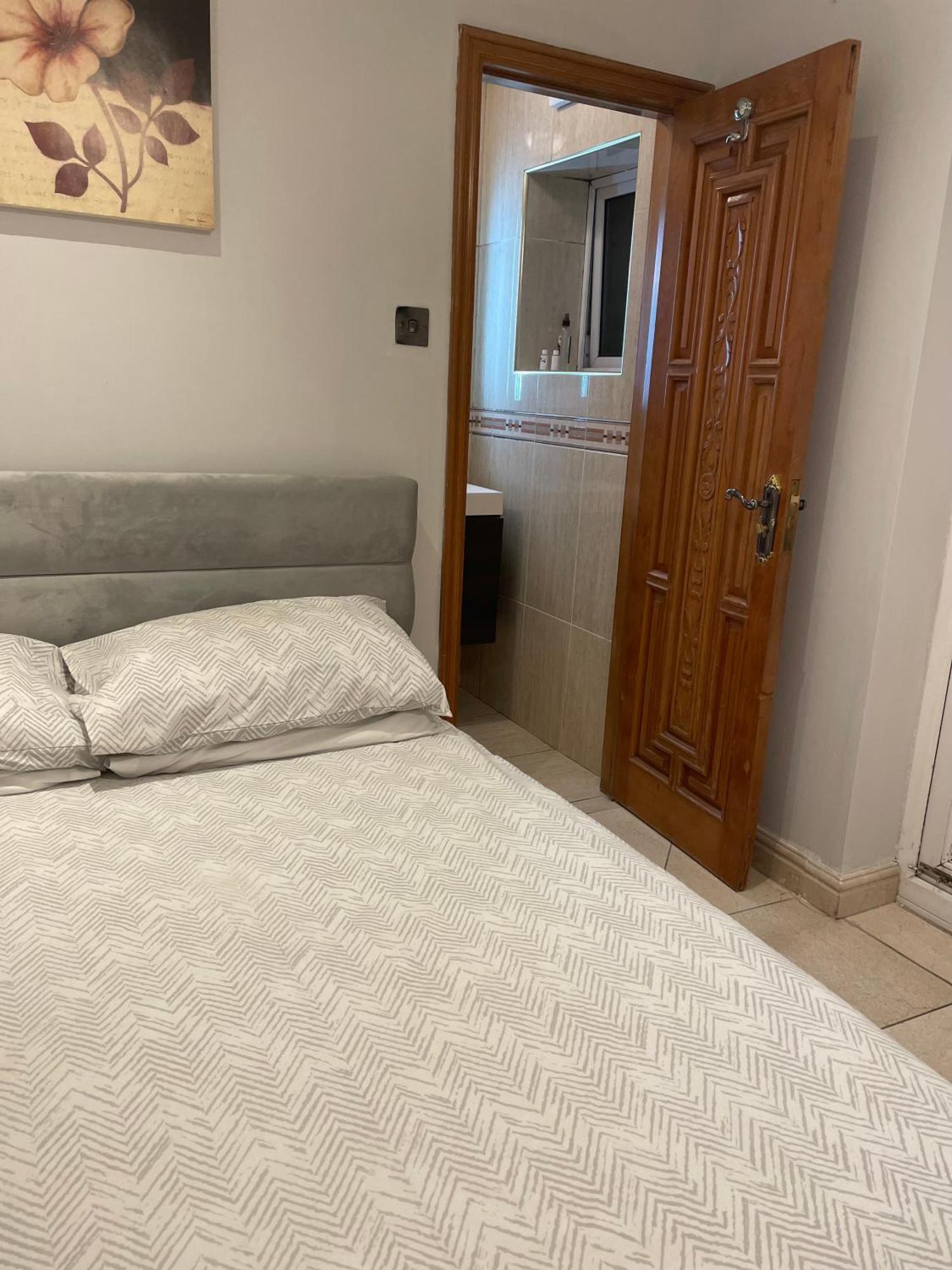North London Studio Apartment ภายนอก รูปภาพ